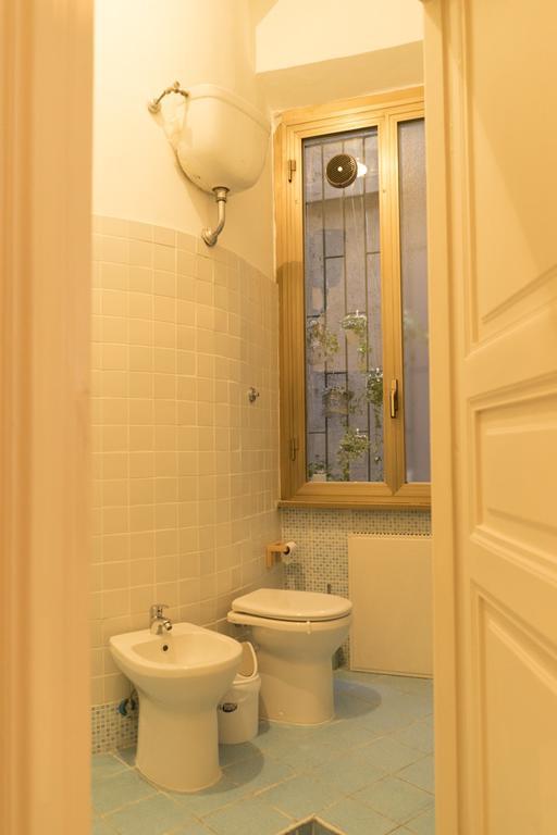 Trastevere Corner Eight Rome Bagian luar foto