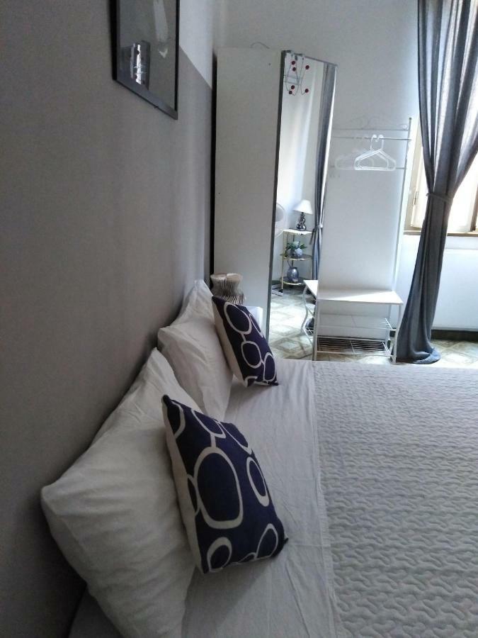 Trastevere Corner Eight Rome Bagian luar foto